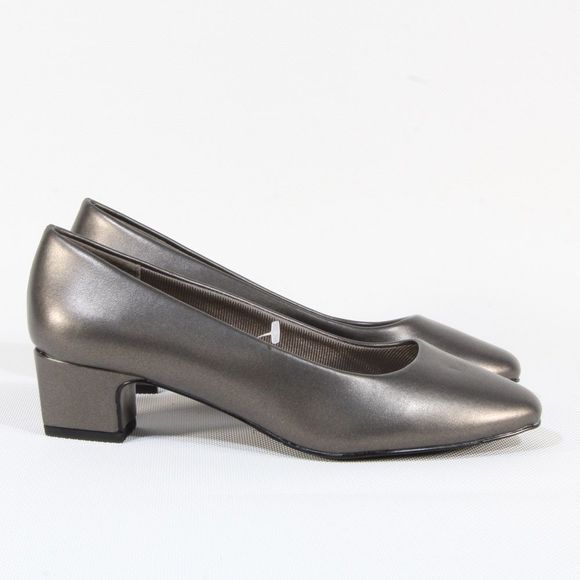 Easy Street Women's Pewter Ballari Pumps Size 6.5 WW NWOT - Picture 4 of 8